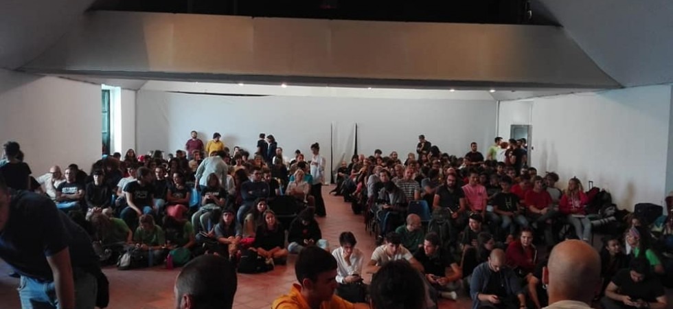 "Block the planet", nuovo sciopero in arrivo di Fridays for future: "Noi siamo la resistenza"